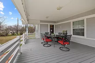 715 E 5th St, Ferris, TX 75125 - Photo 9