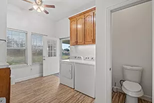 715 E 5th St, Ferris, TX 75125 - Photo 23