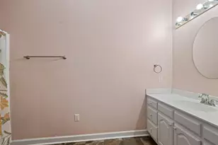 715 E 5th St, Ferris, TX 75125 - Photo 31