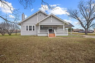 715 E 5th Street, Ferris, TX 75125 - Photo 1