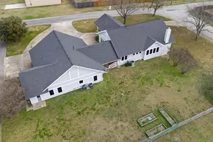 715 E 5th St, Ferris, TX 75125 - Photo 33