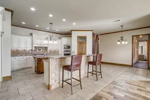 8280 Armstrong Way, Waxahachie, TX 75167 - Photo 11