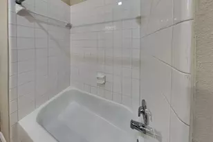 1905 Sharpsbury Dr, Euless, TX 76040 - Photo 17