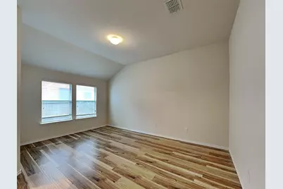 1905 Sharpsbury Drive, Euless, TX 76040 - Photo 7