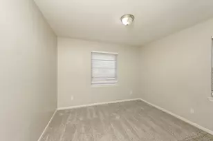 3419 Loganwood Dr, Dallas, TX 75227 - Photo 15