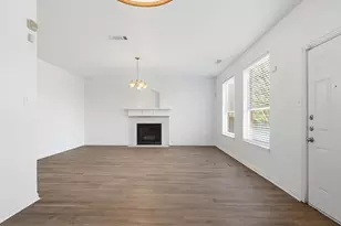 408 Channel View Ct, DeSoto, TX 75115 - Photo 19