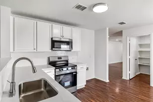 1024 Junegrass Ln, Crowley, TX 76036 - Photo 9