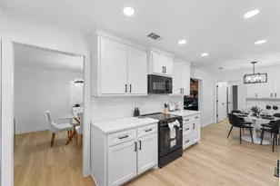 1954 Chesham Dr, Carrollton, TX 75007 - Photo 9