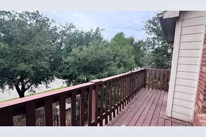 1424 Biltmore Lane, Irving, TX 75063 - Photo 33