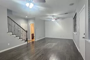 1424 Biltmore Ln, Irving, TX 75063 - Photo 29