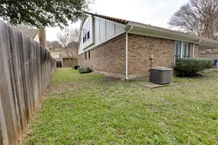 54 Legend Rd, Benbrook, TX 76132 - Photo 17