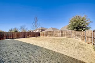 1621 Bull St, Aubrey, TX 76227 - Photo 27