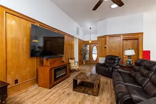 4150 Cedar Dr, Grapevine, TX 76051 - Photo 5