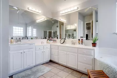 5062 Birchman Avenue, Fort Worth, TX 76107 - Photo 17