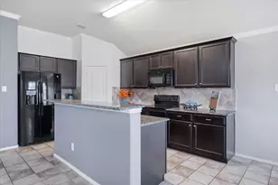 2128 Danibelle Dr, Forney, TX 75126 - Photo 9