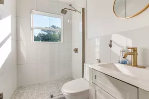 706 Cedar Hill Ave, Dallas, TX 75208 - Photo 9