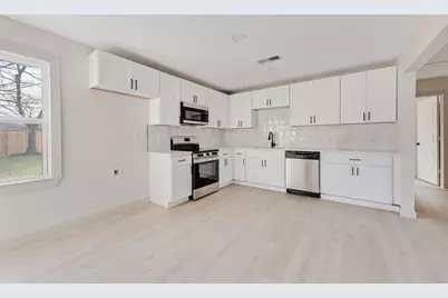 4313 Eastover Avenue, Fort Worth, TX 76119 - Photo 5