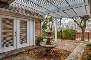 6613 Lynch Ln, Garland, TX 75044 - Photo 23