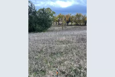 1073 Gonzollas Road, Springtown, TX 76082 - Photo 11