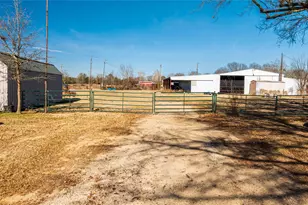4685 Hwy 82 E, Paris, TX 75462 - Photo 17