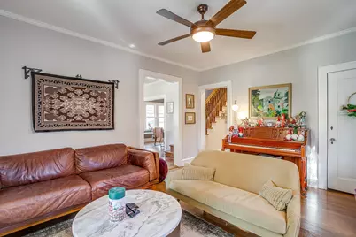 2222 W Magnolia Avenue, Fort Worth, TX 76110 - Photo 11