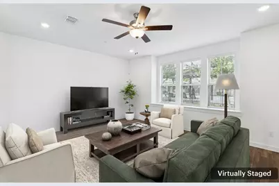 2700 Parkview Court, Lewisville, TX 75067 - Photo 3