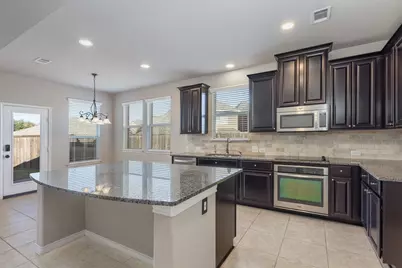 2241 Catherine Lane, McKinney, TX 75071 - Photo 11