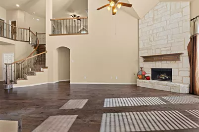 2803 Pino, Grand Prairie, TX 75054 - Photo 5