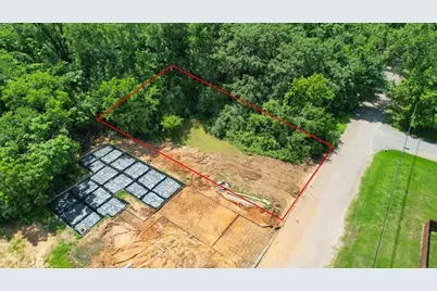 2560 S Scullin Avenue, Denison, TX 75020 - Photo 3