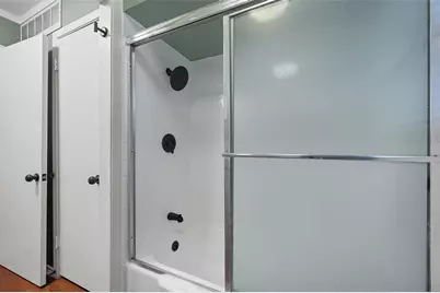 1310 W Cedar Street, Arlington, TX 76012 - Photo 15