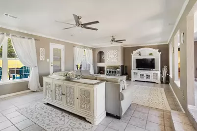 3601 Holly Street, Denison, TX 75020 - Photo 5