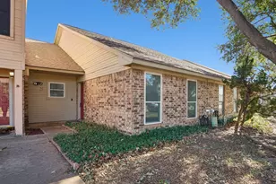 25 Gittiban Pl, Pantego, TX 76013 - Photo 9