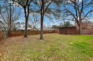 2213 Pontiac Dr, Arlington, TX 76013 - Photo 37