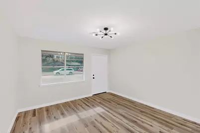 2213 Pontiac Drive, Arlington, TX 76013 - Photo 3