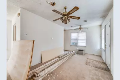 1109 Roosevelt Street, Arlington, TX 76011 - Photo 3