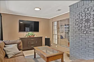 1406 Shadybrook Dr, DeSoto, TX 75115 - Photo 7