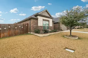 1708 Furrow Ln, Mansfield, TX 76063 - Photo 3