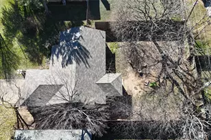 1605 Woodside Ln E, Cleburne, TX 76033 - Photo 7