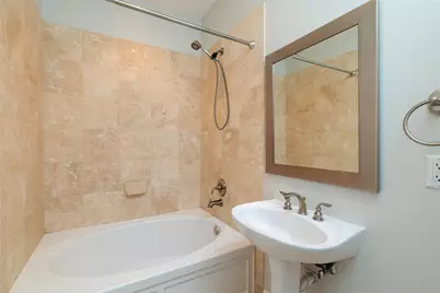 724 Skyline Bluff Court, Fort Worth, TX 76102 - Photo 11