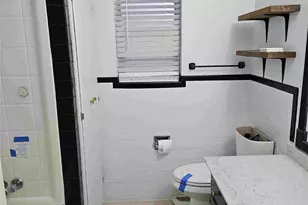 1106 Gifford Dr, Granbury, TX 76048 - Photo 9