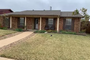 4816 Roberts Dr, The Colony, TX 75056 - Photo 1