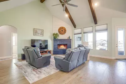 239 Harvard Lane, Springtown, TX 76082 - Photo 5