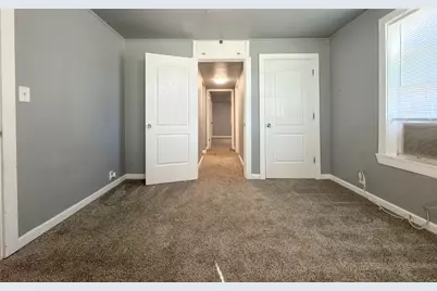 310 W Russell Street, Weatherford, TX 76086 - Photo 5