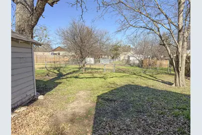 310 W Russell Street, Weatherford, TX 76086 - Photo 19