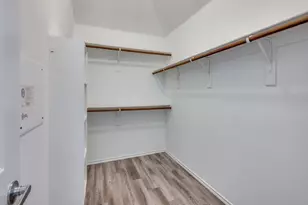 2939 Alyson Way, Grand Prairie, TX 75052 - Photo 11