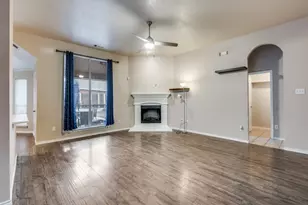 2939 Alyson Way, Grand Prairie, TX 75052 - Photo 3