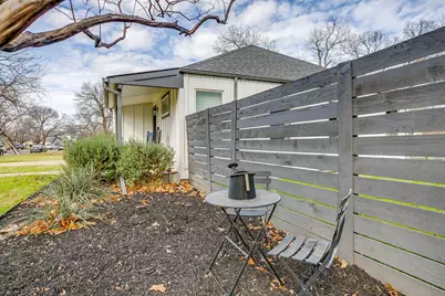 824 Springbrook Drive, Fort Worth, TX 76107 - Photo 29