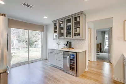 824 Springbrook Drive, Fort Worth, TX 76107 - Photo 15