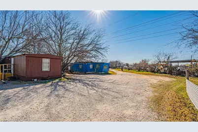 109 Dill Road, Weatherford, TX 76085 - Photo 29