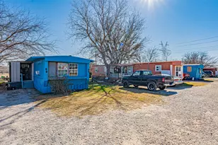 109 Dill Rd, Weatherford, TX 76085 - Photo 23